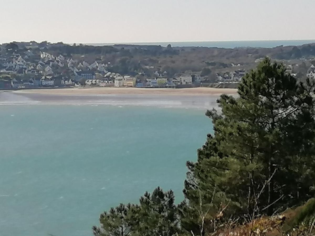 T1Bis, 100M De La Belle Plage De Morgat 卡松 外观 照片